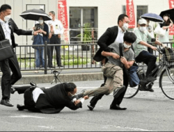Kisah Hidup Pembunuh Shinzo Abe yang Ditengarai dari Keluarga Berantakan.