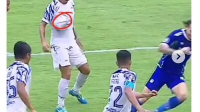 Kontroversi Warnai Kemenangan Perdana Persib saat Jamu PSIS di Liga 1 2022/2023