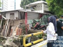ASN Kecamatan Tanahabang Gotong Royong Menata 7 Lokasi Unggulan