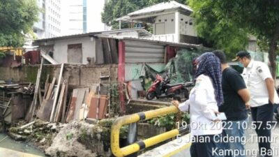 ASN Kecamatan Tanahabang Gotong Royong Menata 7 Lokasi Unggulan