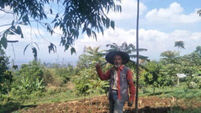 Abah Atang Bukan Petani Biasa, Menjadikan Konservasi Bagian dari Budaya