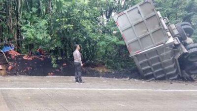 Kecelakaan di Sitinjau Lauik, Sopir Truk Meninggal