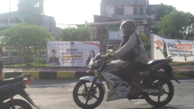 Spanduk Parpol dan Capres, Bertengger di Sejumlah Taman, Pemilu Masih Jauh Bro
