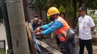 Digeruduk Petugas Gabungan, PK5 Jalan Tentara Pelajar, Kalang Kabut
