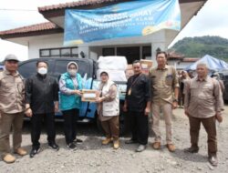 Sekretariat DPRD Jabar ke Cianjur, Membantu Warga Terdampak Gempa