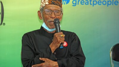 Biografi Abah Landoeng