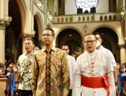 Pastikan Pengamanan Natal 2022, Pj Gubernur Heru Sidak 4 Gereja di Jakarta Pusat