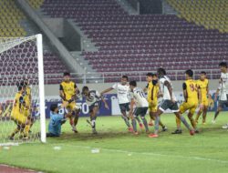 Derby Jabar Persib vs Persikabo Berlangsung Sengit, Skor 1-1, Sato Jadi Pahlawan