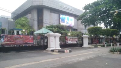 Penggeledahan Gedung DPRD