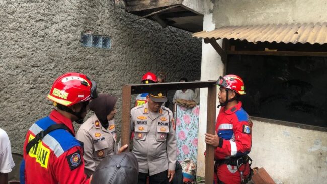 Wanita 45 Tahun Berhalusinasi