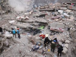Secercah Harapan di antara Reruntuhan Gempa Turki