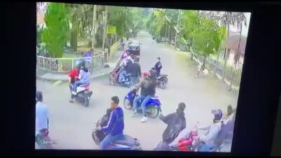 Para Pelajar Dilarang