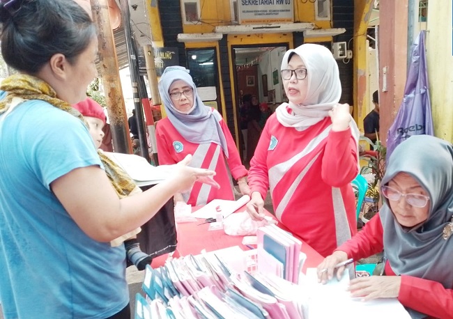 Ratusan Lansia dan Balita