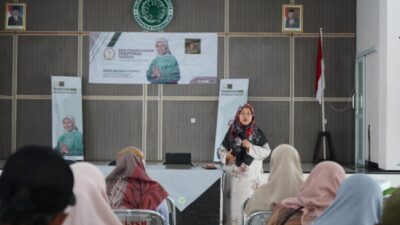 Perda Fasilitasi Penyelenggaraan Pesantren di Tasikmalaya oleh Hj Neng Madinah