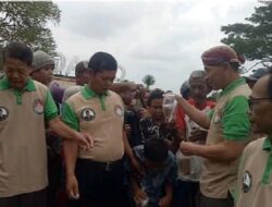 DPC Papera Purworejo Bagi-bagi Takjil dan Sampaikan Aspirasi Politiknya