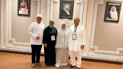 Usai Lempar Jumrah di Mina, Puan dan Anies Ngobrol Santai, dan Saling Mendoakan