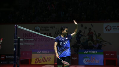 Ginting Jaga Asa Indonesia di depan Jokowi, Final Bertemu Axelsen