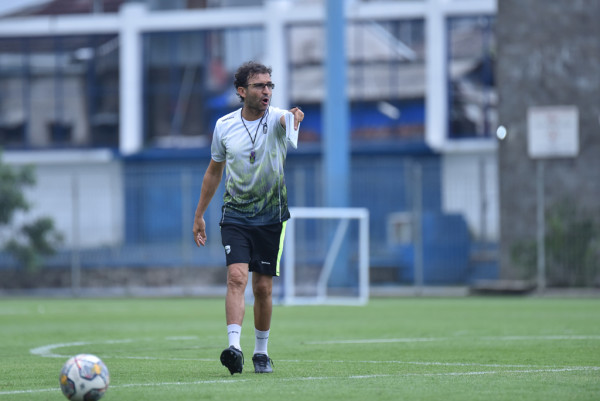 Pelatih Luis Milla puas