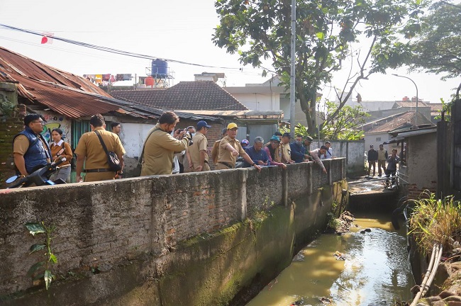 Hujan Lalulintas Pasirkoja Lumpuh