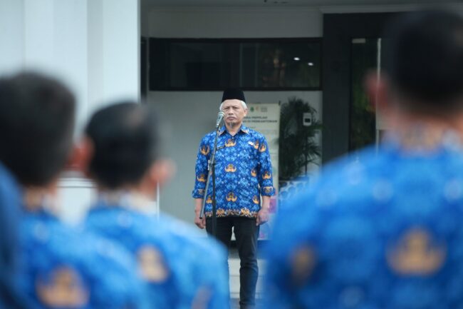 Apel Rutin Senin Pagi