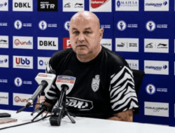 Persib tanding Melawan Persik, Bojan Belum Ada di Pinggir Lapangan, PT PBB Bilang Begini