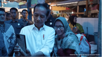 Jokowi Blusukan ke Pasar