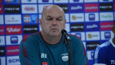 Persib Pulang ke Bandung Tanpa Poin, Bojan dan Ciro Beberkan Hal Ini