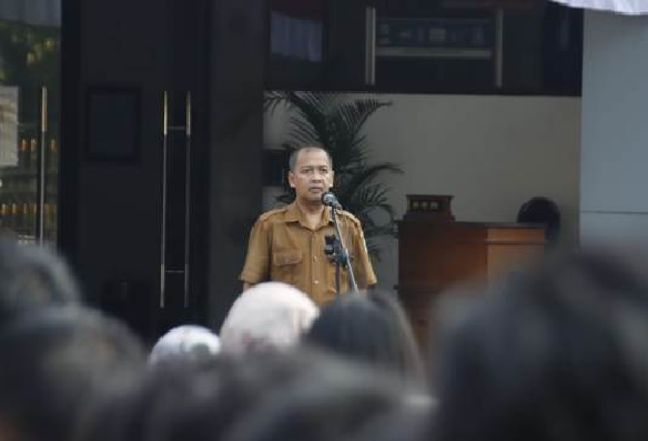 Media Menyampaikan Informasi