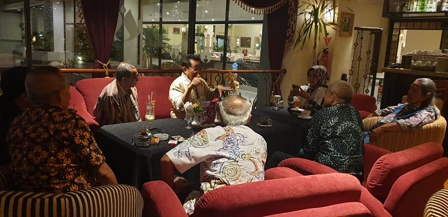 Restui Prof Keri Lestari