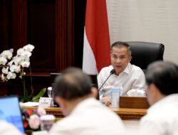 Soal Pemilu 2024, Bey Machmudin Beri Pesan Khusus kepada Penjabat Bupati dan Wali Kota