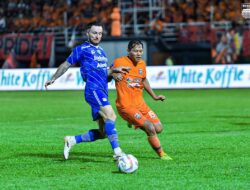 Gol Bunuh Diri Gagalkan Kemenangan Borneo FC atas Persib