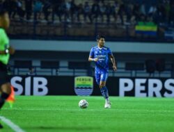 Menang 4-1 atas PSS, Persib Lanjutkan Tren Positif, 10 Kali Tanding Nggak Pernah Kalah
