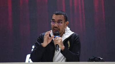 Bantah Kualitas Rumput JIS, Exco PSSI Arya Sinulingga : Kalau Lapangan Tidak Bagus, Inggris Nggak Mungkin Bisa Buat Gol Sampai 10-0