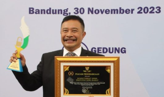 DPRD Jabar Informasi Publik