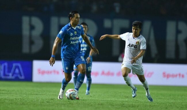 Dipecundang Persik Kediri 0-2