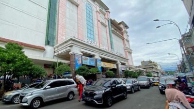 Pengelola Pasar Baru