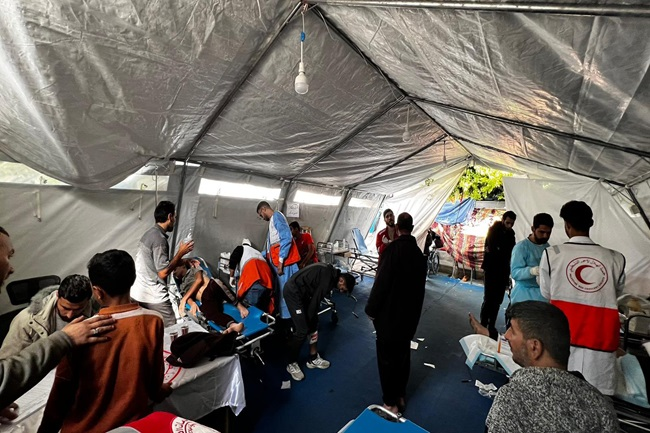 Dua Minggu Dikepung Israel