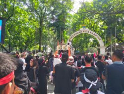 Pedagang Pasar Baru Trade Center Demo ke Balai Kota, Permasalahannya Ini