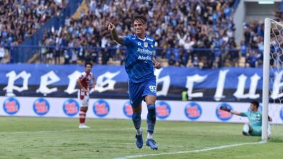 Bukukan 5 Gol dari 9 Laga