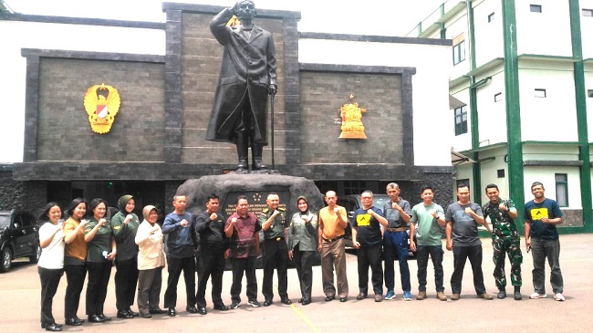 Dua Anggota Kodiklatad