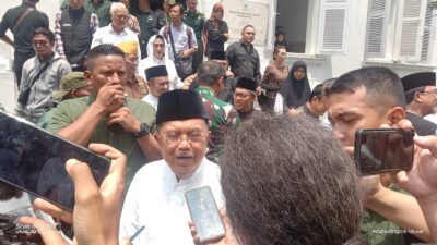 Jusuf Kalla Ungkap Solihin GP Sosok Tegas, Ramah Terhadap Rakyat