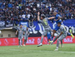 Hattrick David da Silva Antarkan Persib Menang 3-1 atas Persebaya