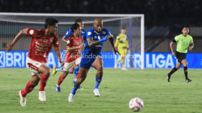Yuk Ikut! Nobar Final Leg Kedua Madura United Vs Persib di Gedung Sate