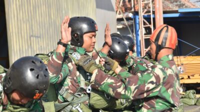 Siswa Jump Master