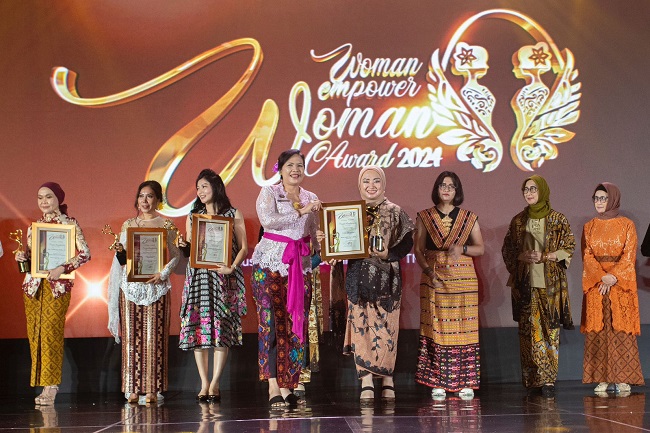 Direktur Komersial dan UMKM