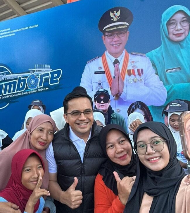 yel-yel Menawan Alus Pisan