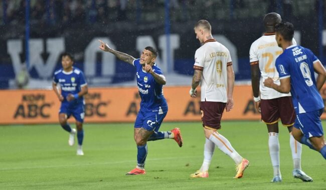 Persib Kalahkan Borneo FC
