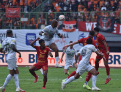 Gol Nick dan David Buyarkan Kemenangan Persija