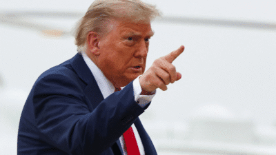 Donald Trump Mengaku Sulit Meminta Israel Hentikan Serangan Udara ke Iran