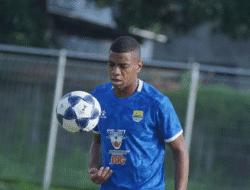 Persib Semakin Kompak, Haye dan Barros Optimis Permalukan Selangor FC
